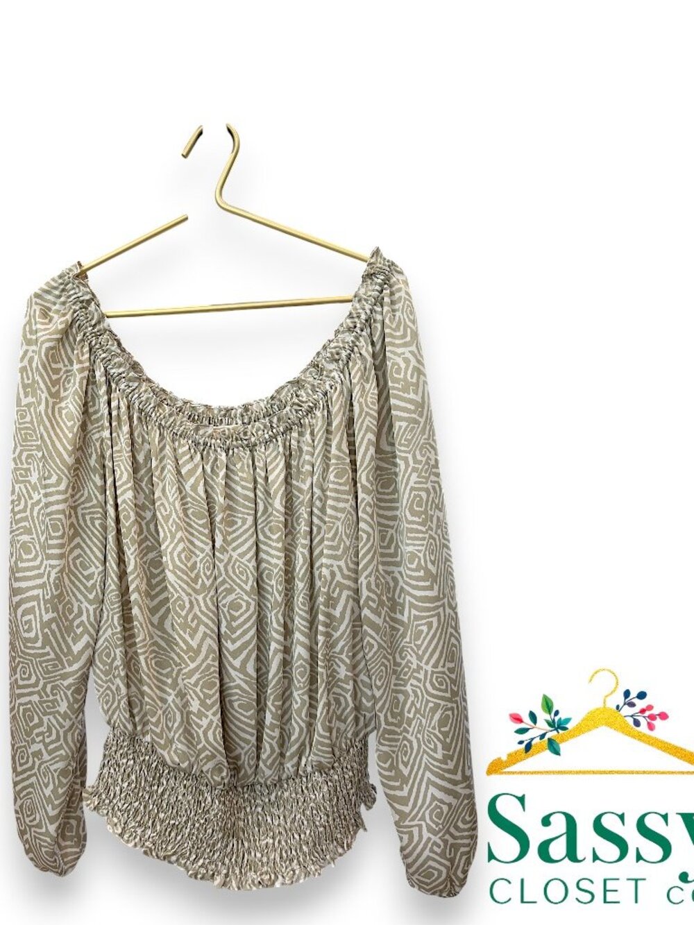 ✨ MICHAEL KORS White Tan Geometric Smocked Blouse L/XL Off Shoulder 🥂